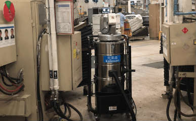 工廠焊接用工業(yè)吸塵器：小工廠緊湊型機(jī)型，僅占地0.3平方